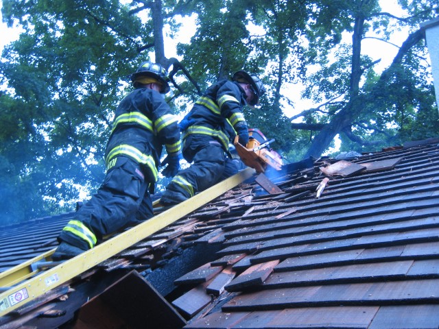 GARAGE FIRE BEDFORD CENTER RD
L to R Ex Chief D. Liburdi, J. Nickson